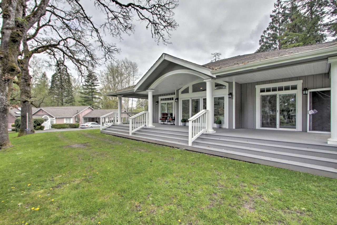 Contemporary Tacoma Cottage With Deck And Pond! Kültér fotó